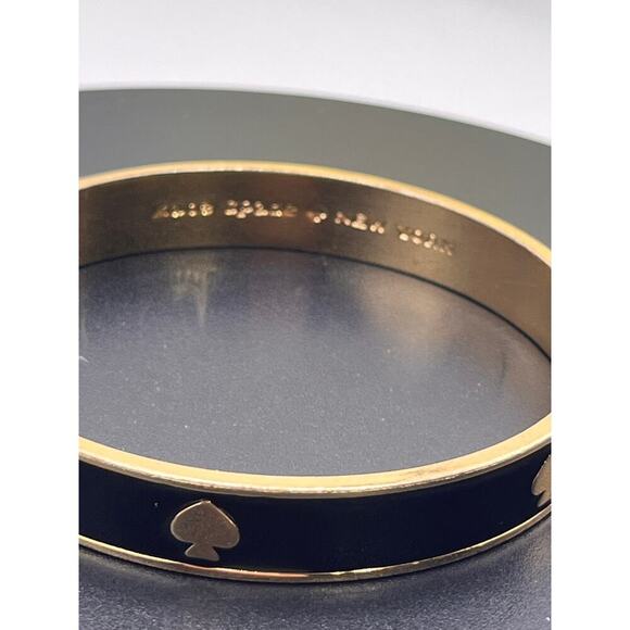Kate Spade New York Black Enamel Gold Plated Ace Of Spade Bangle Bracelet - Picture 4 of 8